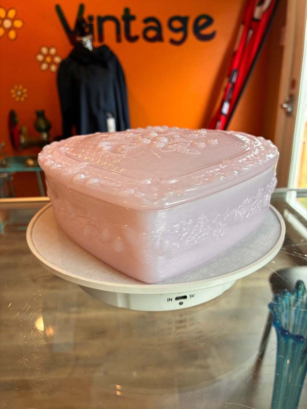 Mosser Strawberry Fields Crown Tuscan Pink Heart Trinket Box Glass